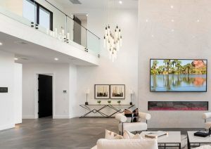 7TH AVE GLASS BALCONY