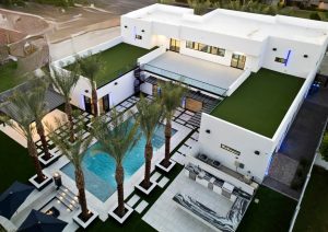 7TH ST PERGOLA-SPIRAL-OVERHANGS-GLASS BALCONY